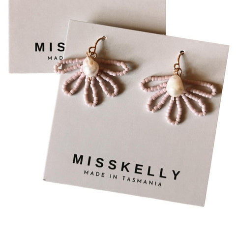 MissKelly Statement Petals with Pearls - Lilac
