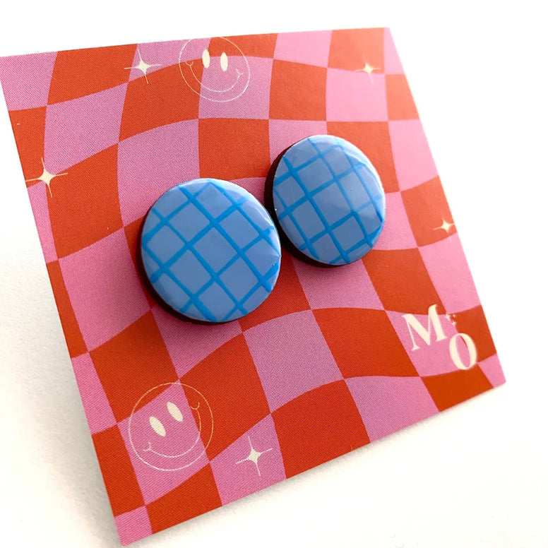 20mm Studs in Retro Checkered Blues