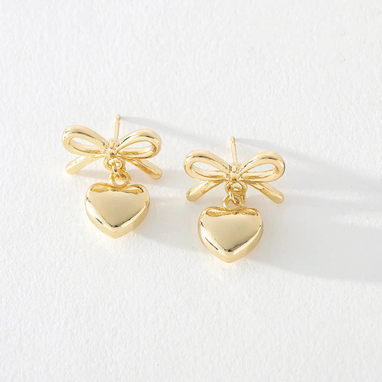 Bow & Heart Studs in Gold