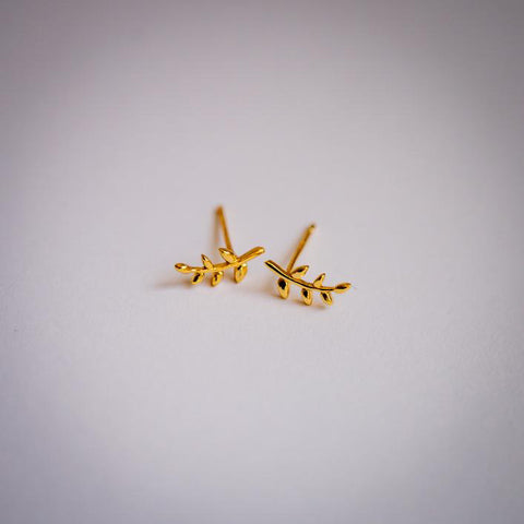 Petite Collection - Leaf in Gold