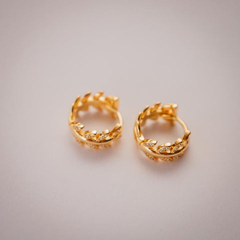 Petite Collection - Eleanor in 14k Plated Gold
