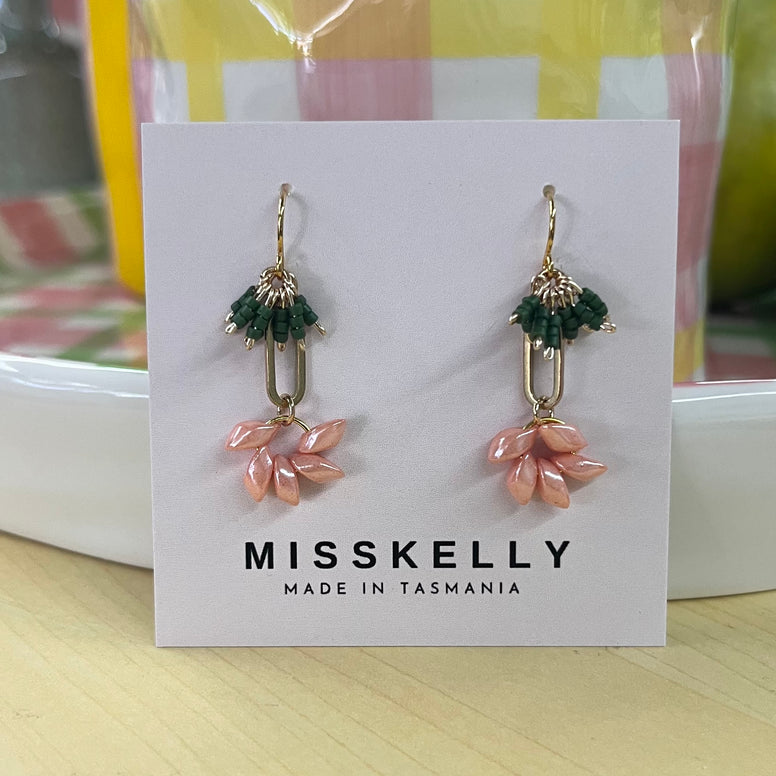 Garden Party Earrings  - Green & Peach Pearl