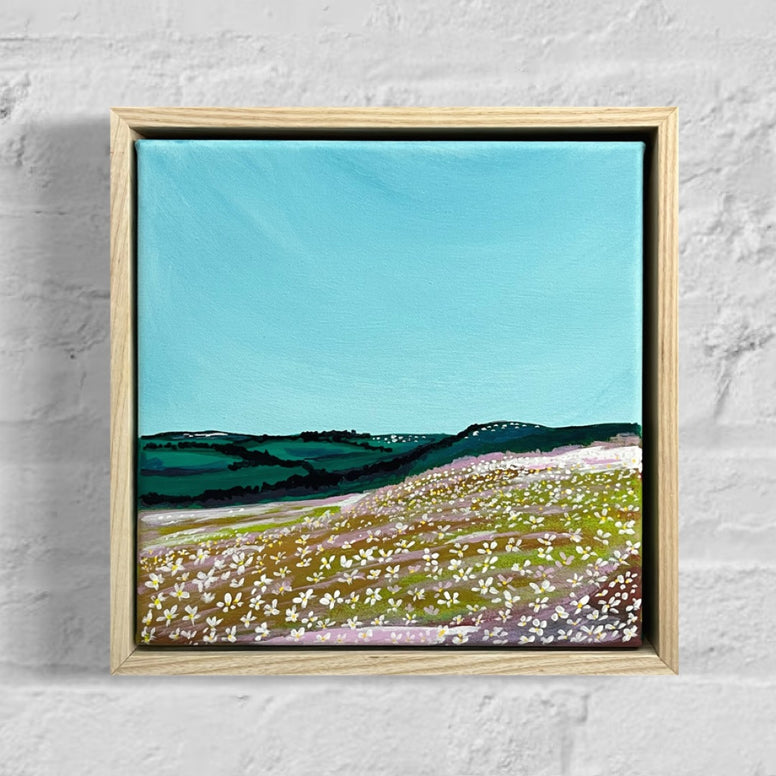 Daisies (28x28cm) Rachael Stanford - The Curated Canvas