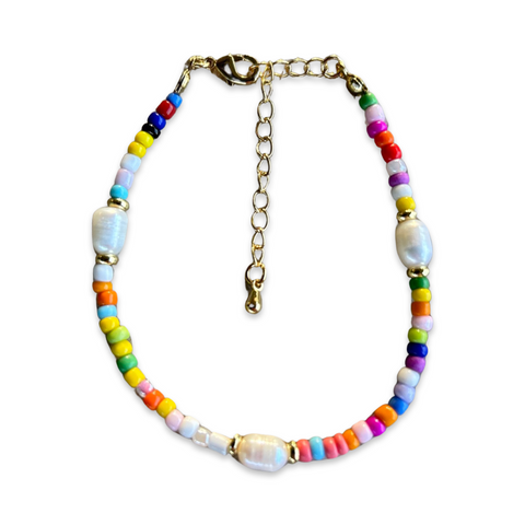 Elizabeth Pearl Multi Bracelet