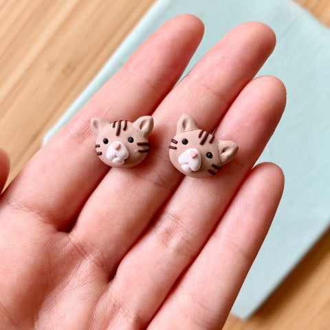 Tabby Cat Earrings (Brown)