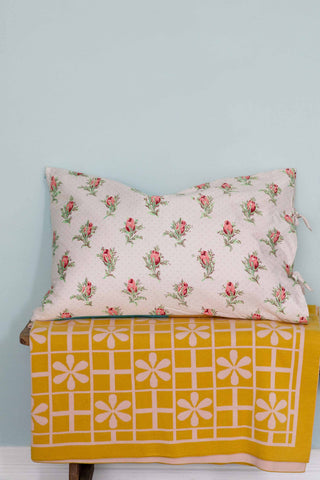 Peonies pillowcase set