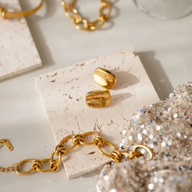 Grace Gold Sculpted Stud Earrings