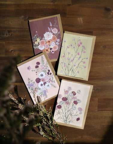 Typoflora - Strawflowers Portrait Card