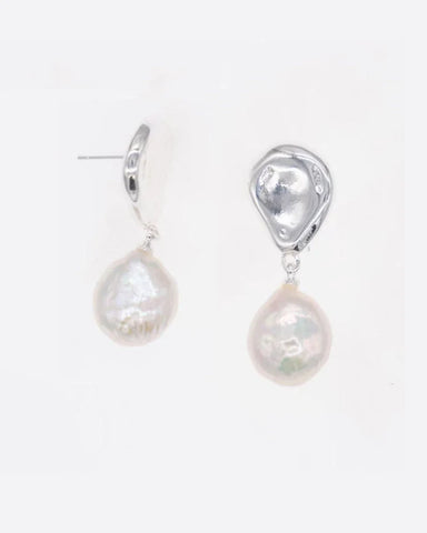 Madeline Oval Baroque Pearl Dangle