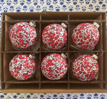 LIBERTY CHRISTMAS BAUBLE 'WILTSHIRE' RED