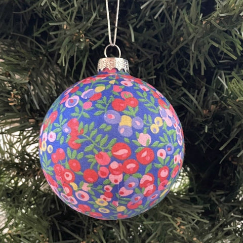 LIBERTY CHRISTMAS BAUBLE 'WILTSHIRE' BLUE / RED / PINK